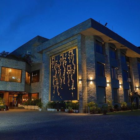 Hotel Natraj Rishīkesh Екстериор снимка