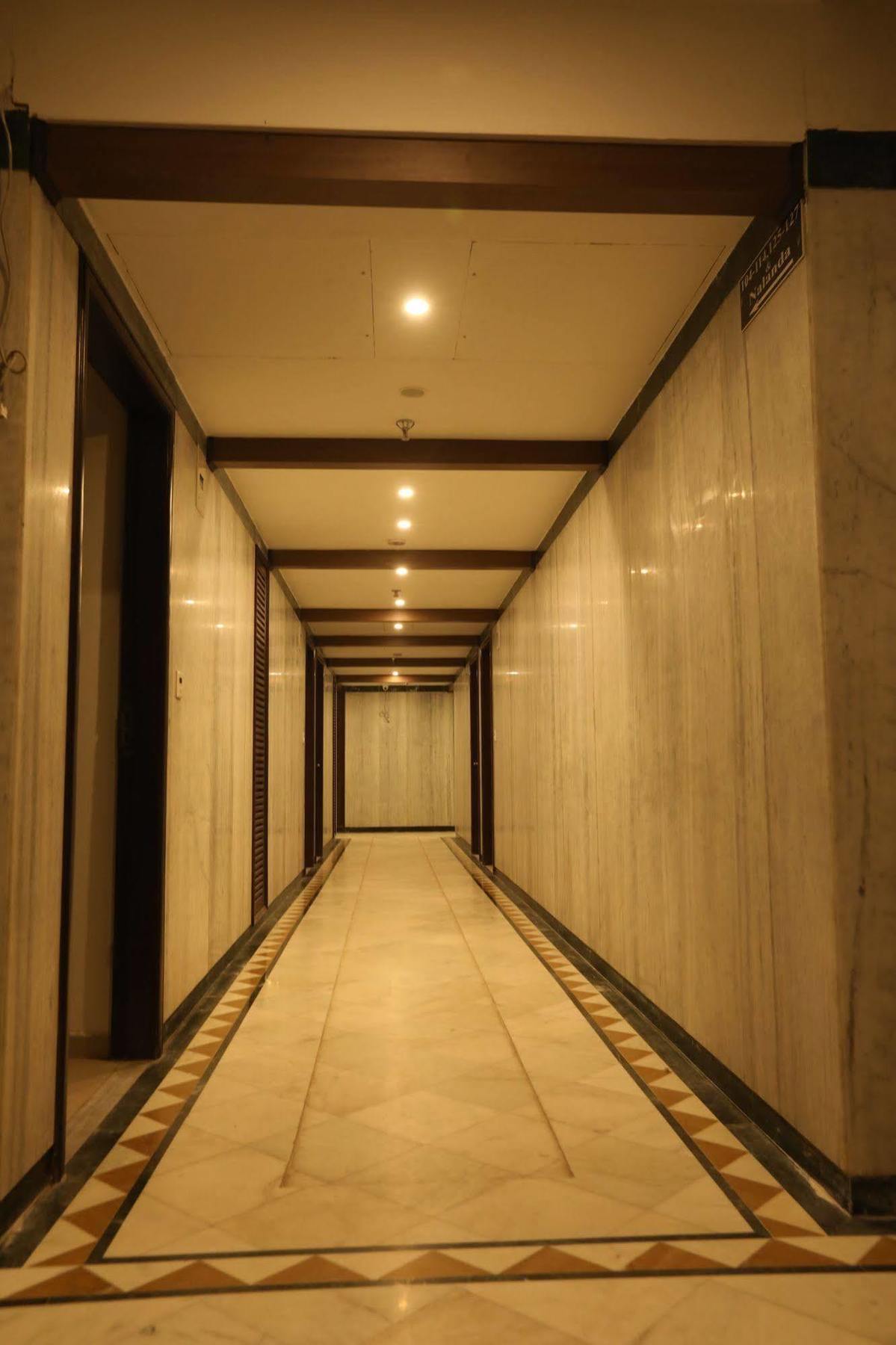 Hotel Natraj Rishīkesh Екстериор снимка